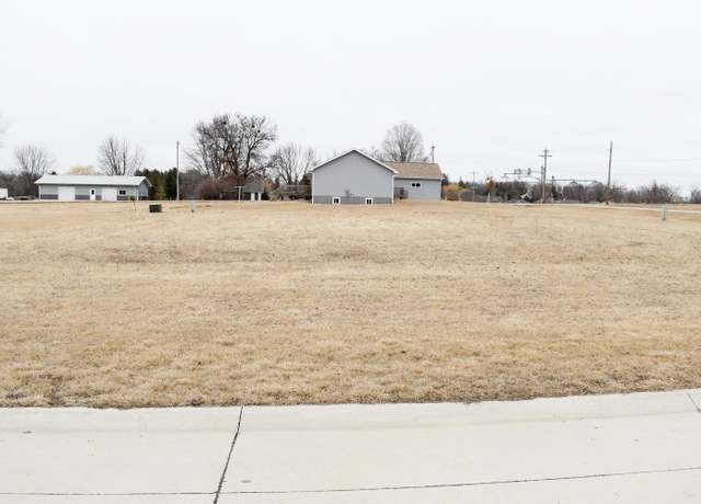 Property at 1 Clayton Blvd, Osage, IA 50461