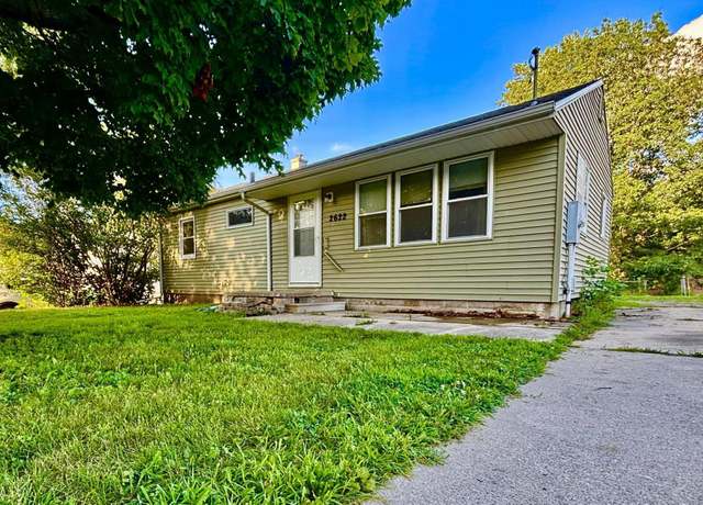 Property at 2622 Garden Ave, Cedar Falls, IA 50613, 3 beds, 1 bath