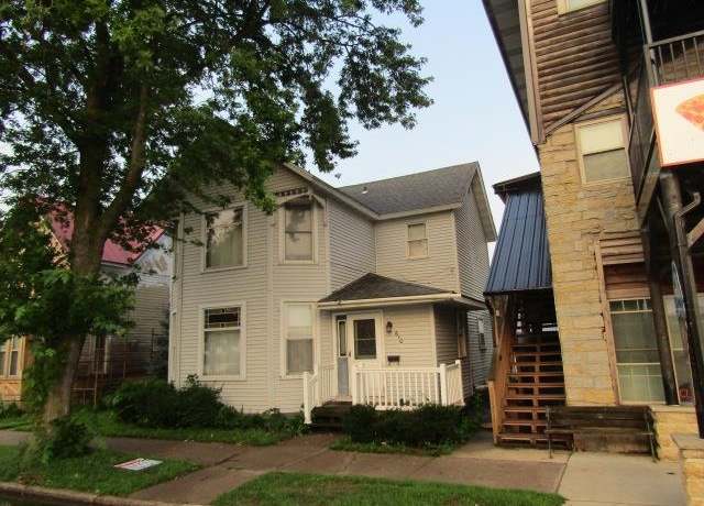 Property at 610 S River Park Drive Dr, Guttenberg, IA 52052, 4 beds, 2.5 baths