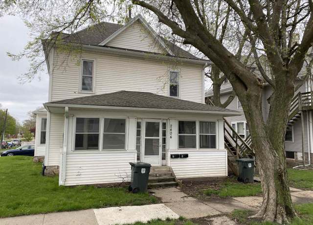 Property at 2404 Olive St, Cedar Falls, IA 50613