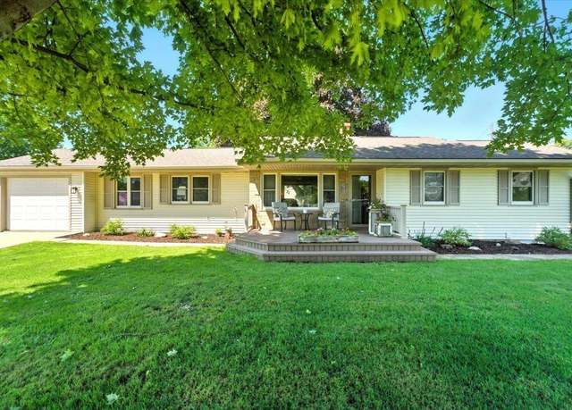 Property at 200 Highway 150 Hwy S, West Union, IA 52175, 3 beds, 2 baths