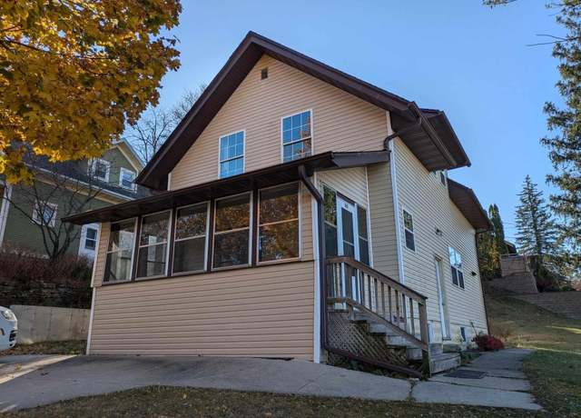 Property at 201 Hollihan St, Decorah, IA 52101, 3 beds, 1 bath