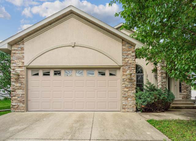 Property at 2416 Green Creek Rd, Cedar Falls, IA 50613, 3 beds, 2 baths