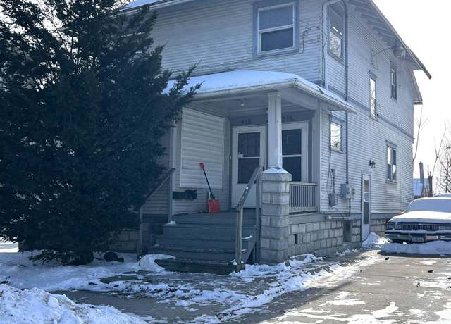 Property at 218 Mulberry St, Waterloo, IA 50703