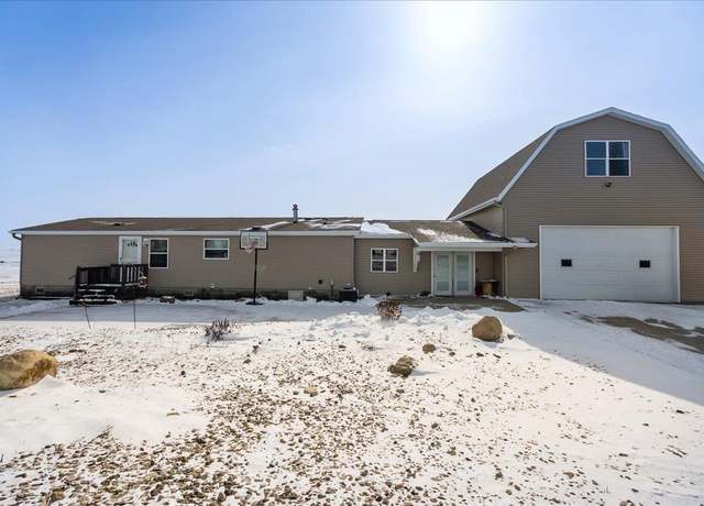 Property at 2874 270th St, Winthrop, IA 50682, 4 beds, 2 baths