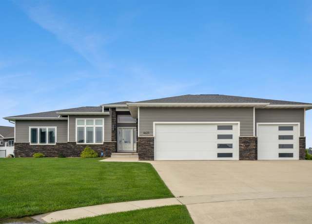 Property at 4629 Ethan Ct, Cedar Falls, IA 50613, 5 beds, 3.5 baths