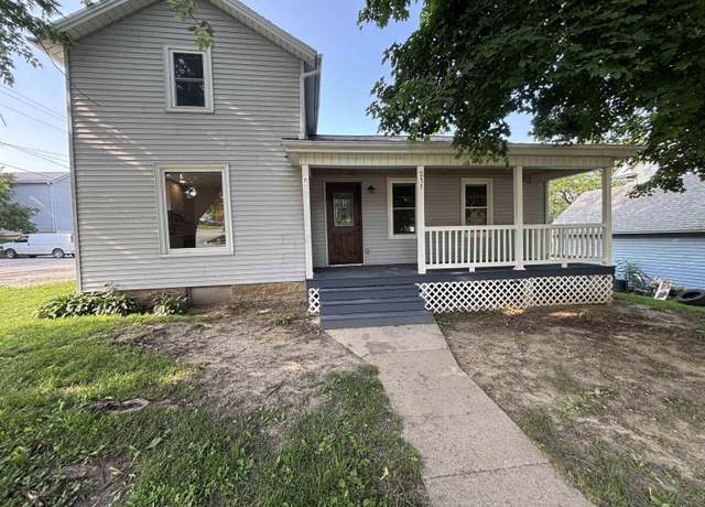 Property at 211 E Elm St, West Union, IA 52175, 3 beds, 2 baths
