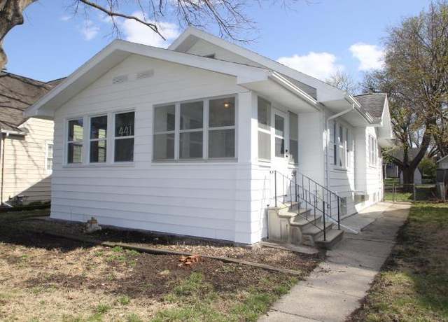 Property at 441 Campbell Ave, Waterloo, IA 50701, 3 beds, 1 bath