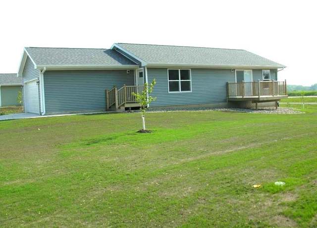 Property at 502 Boulder Ln, St. Ansgar, IA 50472, 3 beds, 2 baths