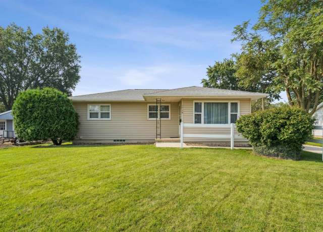 Property at 1716 Glenny Ave, Waterloo, IA 50702, 3 beds, 1 bath
