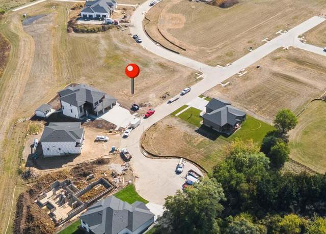 Property at 1726 Yale Pkwy, Cedar Falls, IA 50613