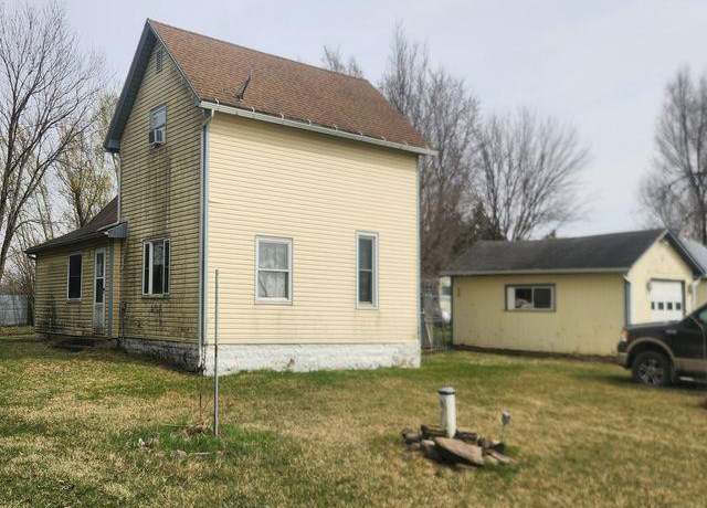 Property at 21439 250th St, Hawkeye, IA 52147, 2 beds, 1 bath