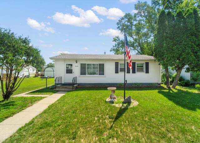 Property at 315 4th Ave Ave NW, Oelwein, IA 50662, 2 beds, 1 bath