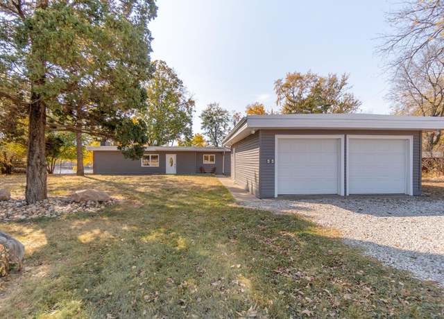Property at 2616 Cottage Row Rd, Cedar Falls, IA 50613, 3 beds, 2 baths