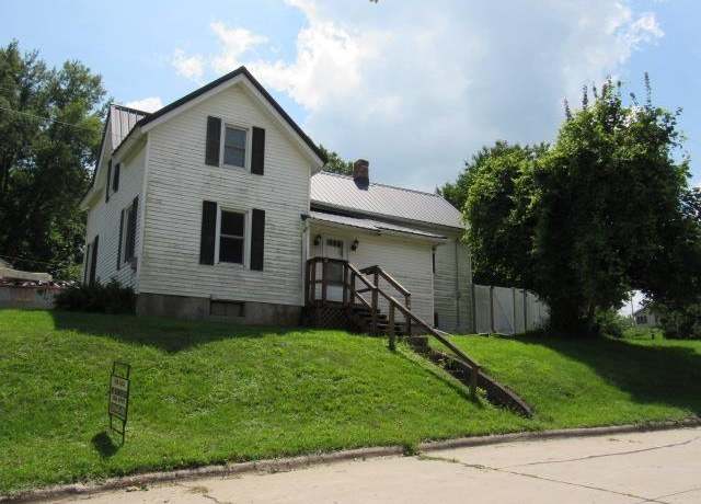 Property at 307 E 3rd Street St, Anamosa, IA 52205, 3 beds, 2 baths