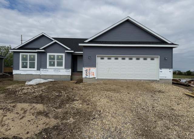 Property at 5417 Fernwood Dr, Cedar Falls, IA 50613, 3 beds, 2 baths