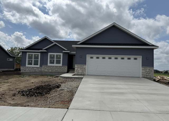Property at 5417 Fernwood Dr, Cedar Falls, IA 50613, 3 beds, 2 baths
