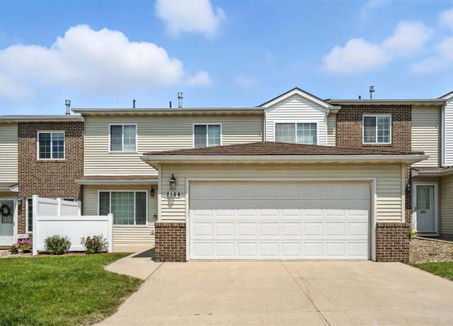 Property at 2108 Josie Ridge Rdg, Waterloo, IA 50701, 2 beds, 2.5 baths