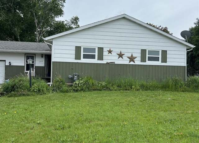 Property at 204 Railroad St, Calmar, IA 52132, 4 beds, 2 baths