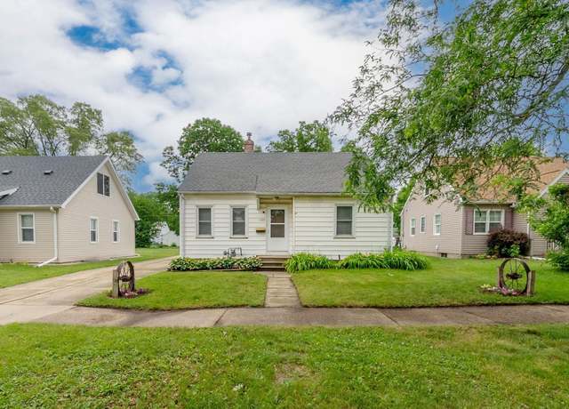 Property at 1223 Byron Ave, Waterloo, IA 50702, 2 beds, 1 bath