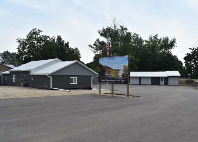 Property at 120 &160 N Hunt St, Mitchell, IA 50461, 2 beds, 1 bath