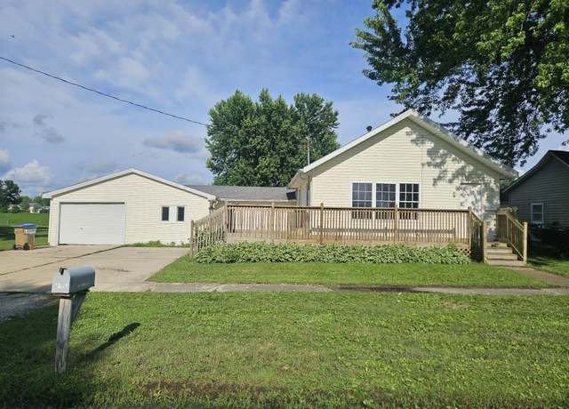 Property at 111 N Monroe St. St, Hazleton, IA 50641, 2 beds, 1 bath