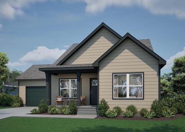 Property at 1304 Stone Ln, Waverly, IA 50677, 3 beds, 2 baths