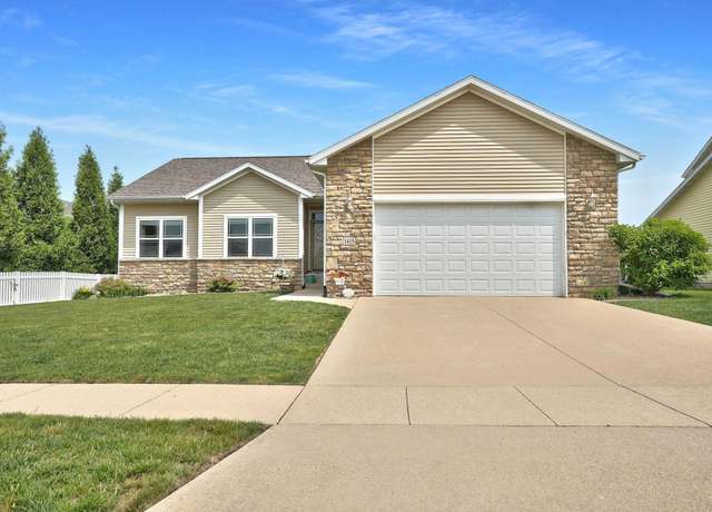 Property at 1415 Austin Way, Cedar Falls, IA 50613, 5 beds, 3 baths