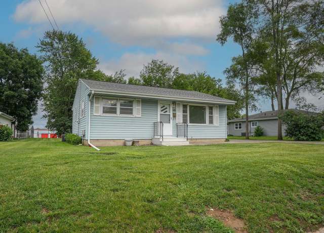 Property at 951 Wisconsin Street St, Waterloo, IA 50702, 2 beds, 1 bath