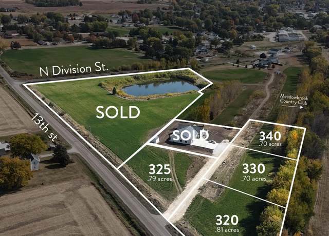 Property at 320 Yard Dr, Sumner, IA 50674