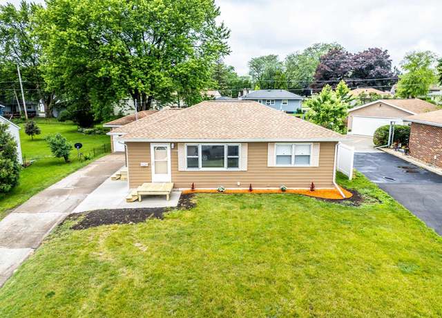 Property at 1128 Sheerer Ave, Waterloo, IA 50701, 2 beds, 1.5 baths