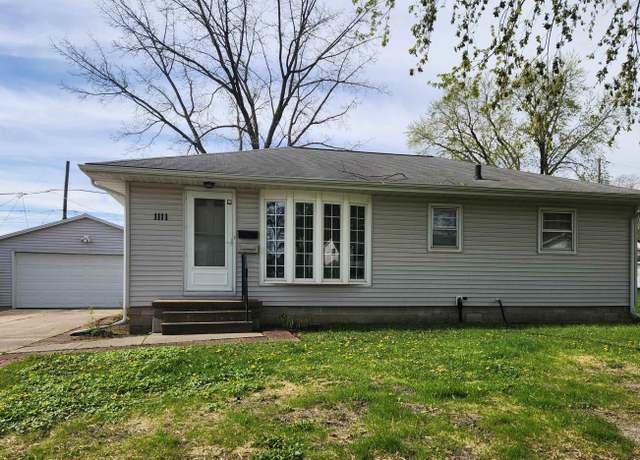Property at 1111 Upton Ave, Waterloo, IA 50701, 3 beds, 1 bath