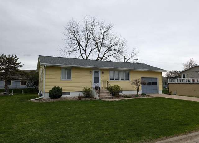 Property at 328 N Mill St, Decorah, IA 52101, 2 beds, 1 bath