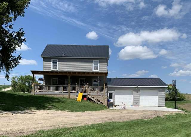 Property at 1461 Bakkum Rd, Waukon, IA 52172, 3 beds, 1.5 baths