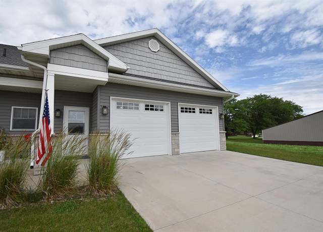 Property at 2086-1 Three Elms Park Rd, Independence, IA 50644, 2 beds, 2 baths