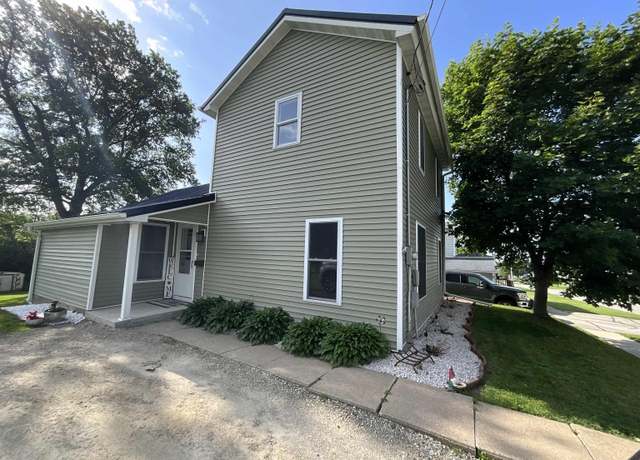Property at 209 S Pine St, West Union, IA 52175, 3 beds, 1 bath