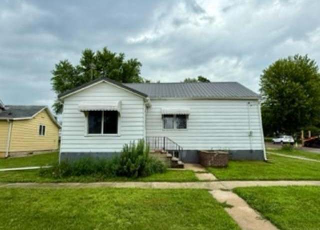 Property at 200 NE 2nd St, Tripoli, IA 50676, 2 beds, 1.5 baths