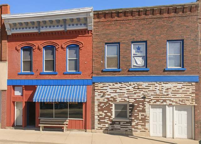 Property at 117 S Main St, Elkader, IA 52043, 4 beds, 3 baths