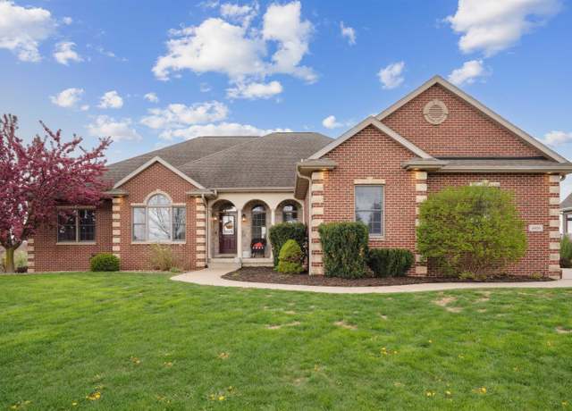 Property at 4416 Wynnewood Dr, Cedar Falls, IA 50613, 5 beds, 3.5 baths