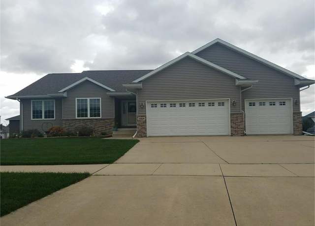 Property at 4919 Nordic Rdg, Cedar Falls, IA 50613, 5 beds, 3 baths