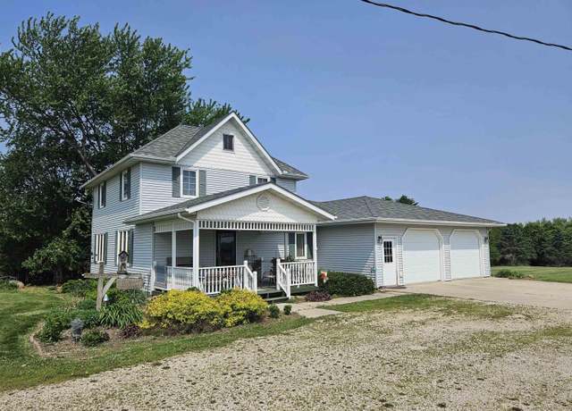 Property at 22555 180th Street St, Cresco, IA 52136, 4 beds, 2.5 baths