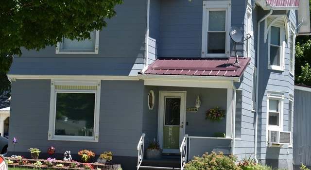 Photo of 730 Prospect ST St, Lamont, IA 50650