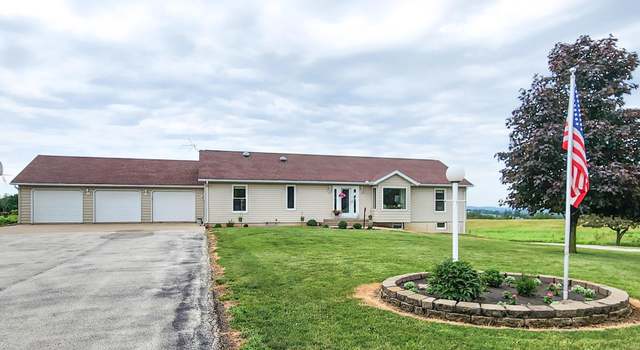 Photo of 2661 315th St, Hopkinton, IA 52237