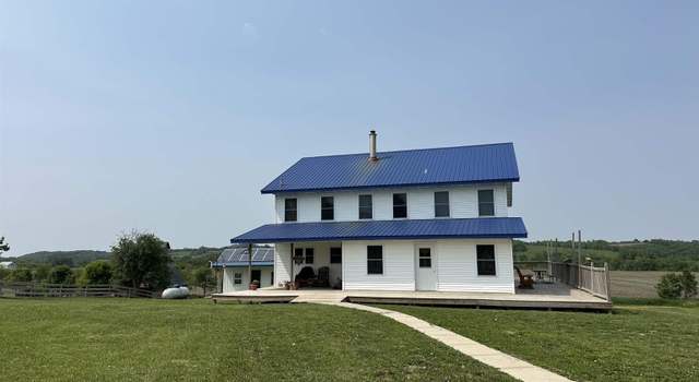 Photo of 11461 Chariot Rd, Elgin, IA 52141