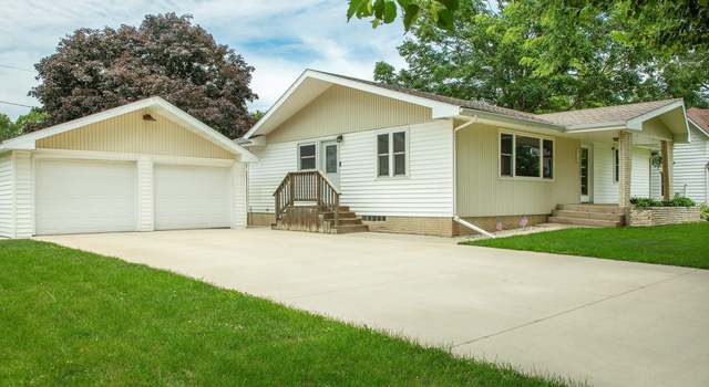 Photo of 615 Pine St St, Allison, IA 50602