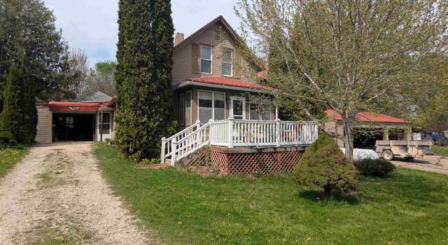 Photo of 144 Cross St, Waterville, IA 52170