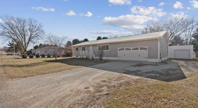 Photo of 708 E Walnut St St, Quasqueton, IA 52326