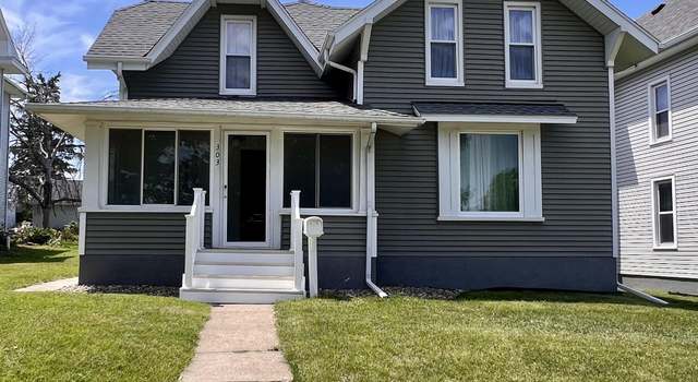 Photo of 303 Broad St, Reinbeck, IA 50669