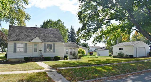 Photo of 402 S 12th St, Osage, IA 50461