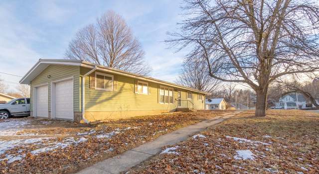 Photo of 205 S Cherry St, Traer, IA 50675
